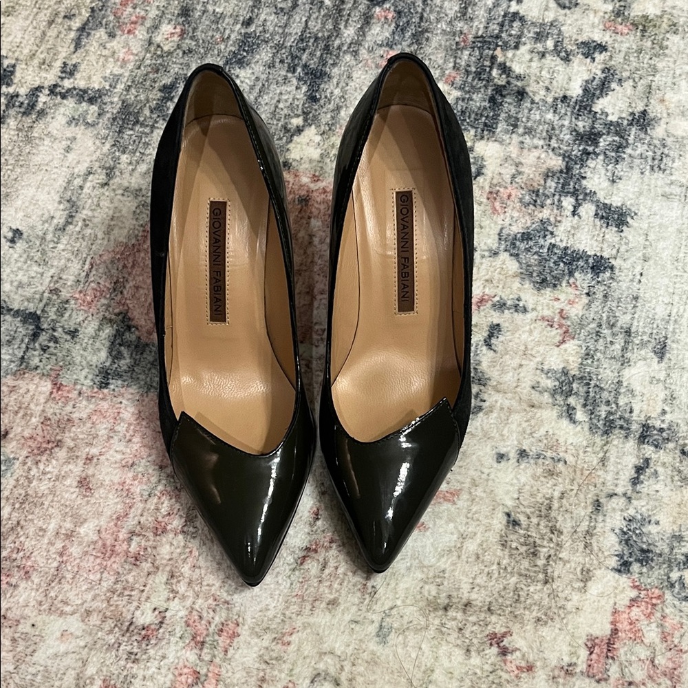 Giovanni Fabiani Black Two-Tone Pumps